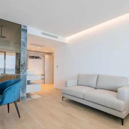 5 Bedroom Cozy In *