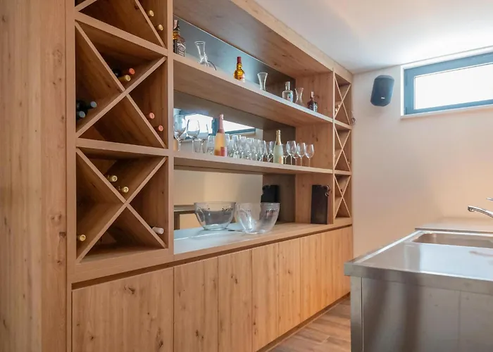 Prázdninový dům 5 Bedroom Cozy In